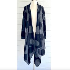 MOYURU Japan 100% Wool Waterfall Open Cardigan in Gray/Black Reverse Dots - M